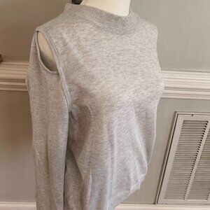 Cold shoulder heather gray sweater size large